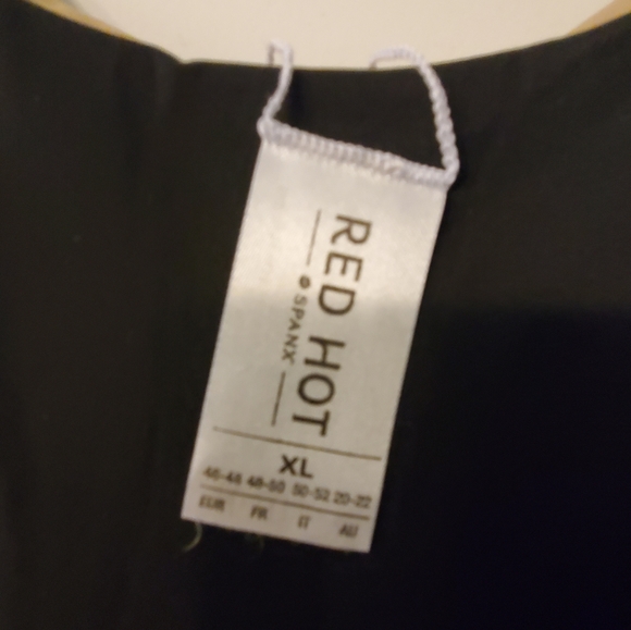 Body Shaper - Picture 3 of 3